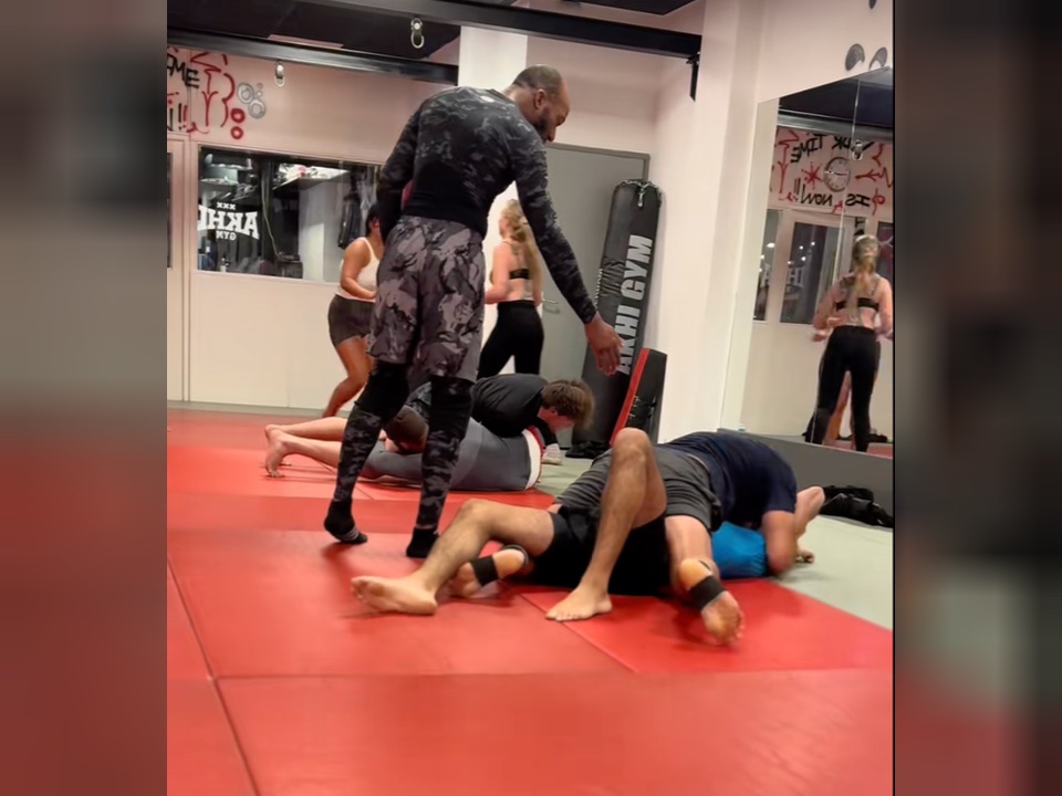 MMA bij AKHI Gym in Amsterdam-Oost